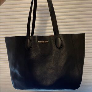 Michael Kors Tote